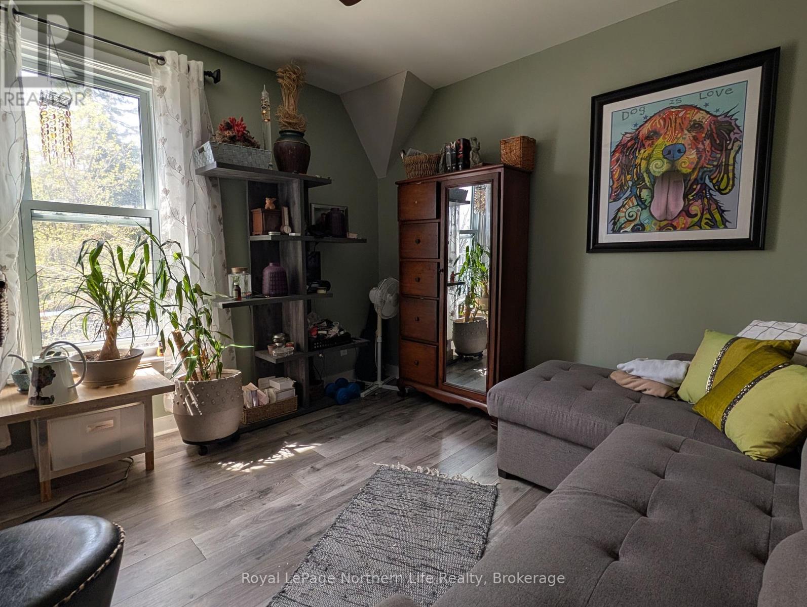 758 LAKE SHORE ROAD - 31