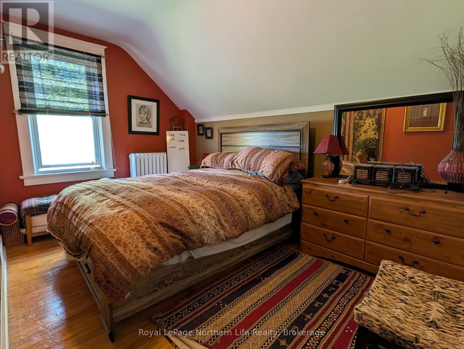 758 LAKE SHORE ROAD - 34