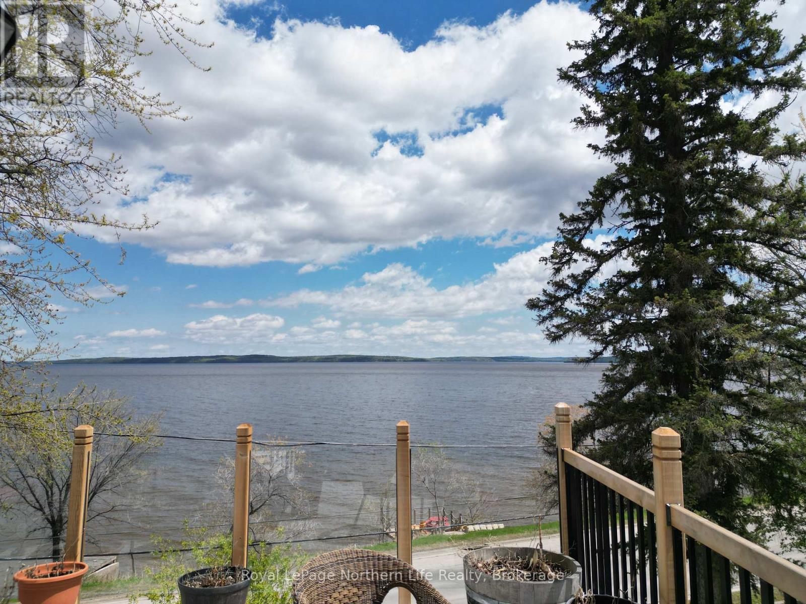 758 LAKE SHORE ROAD - 4