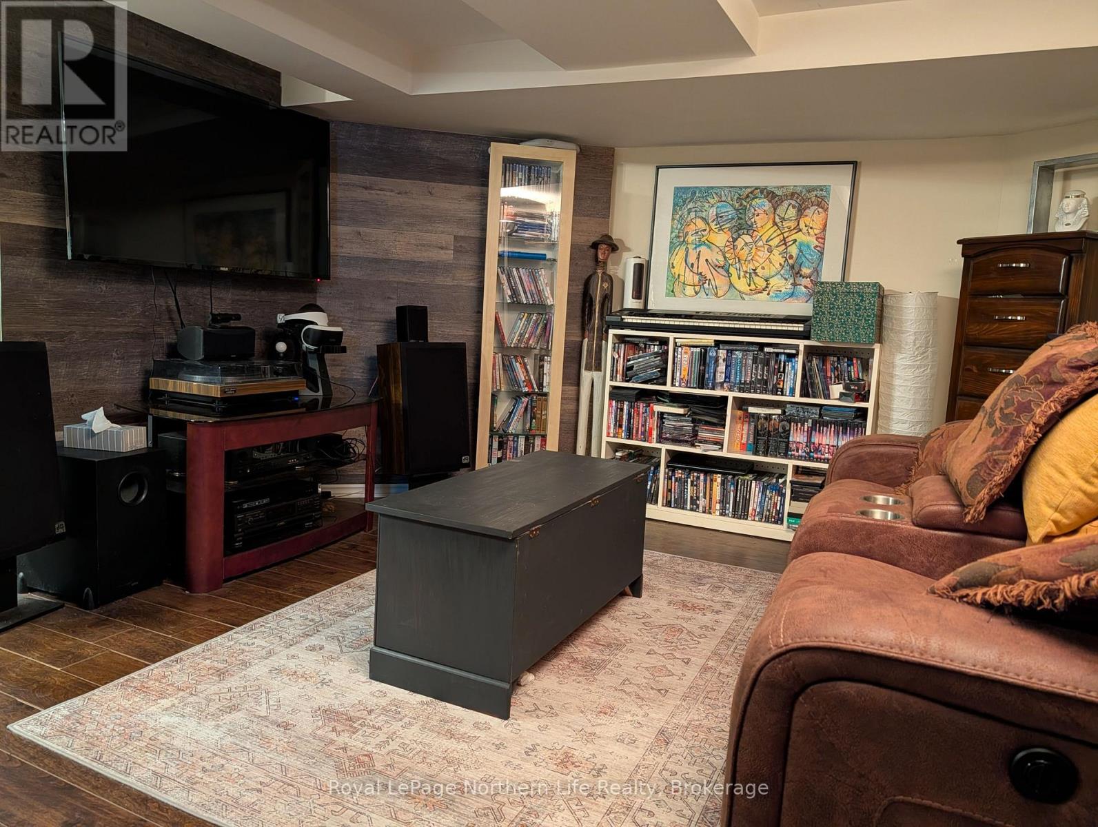 758 LAKE SHORE ROAD - 40
