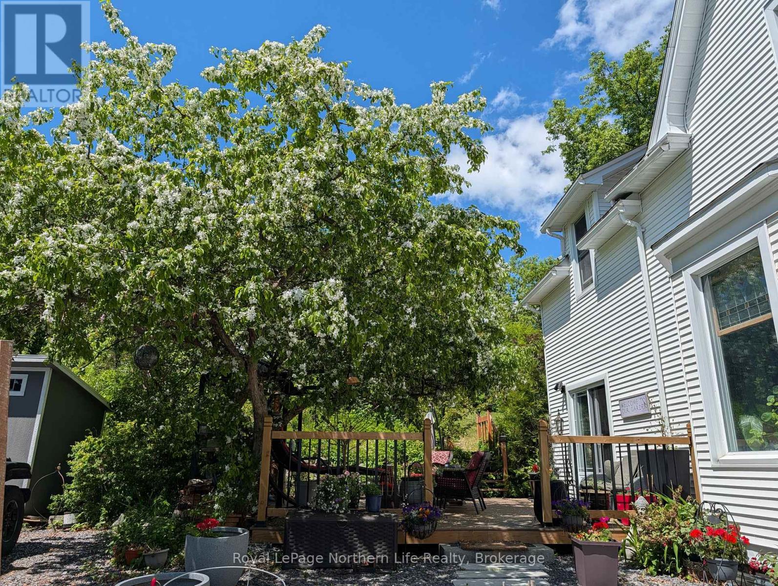 758 LAKE SHORE ROAD - 9