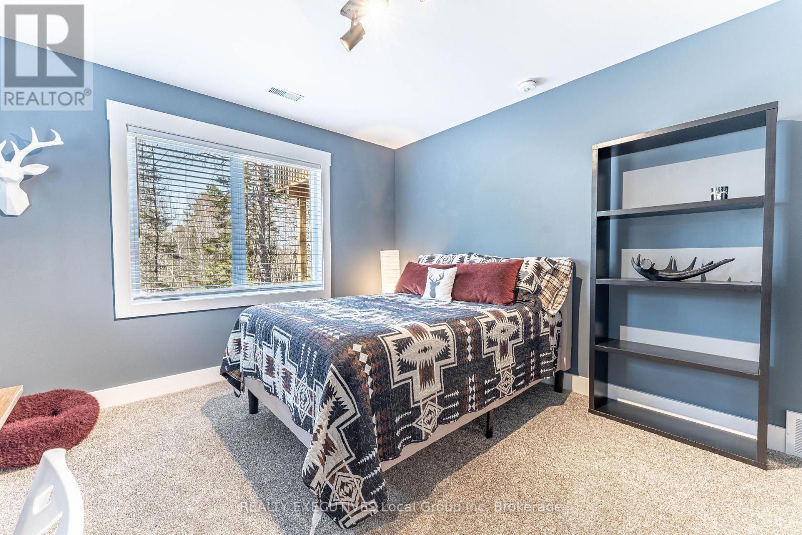 87 OAKRIDGE DRIVE - 27