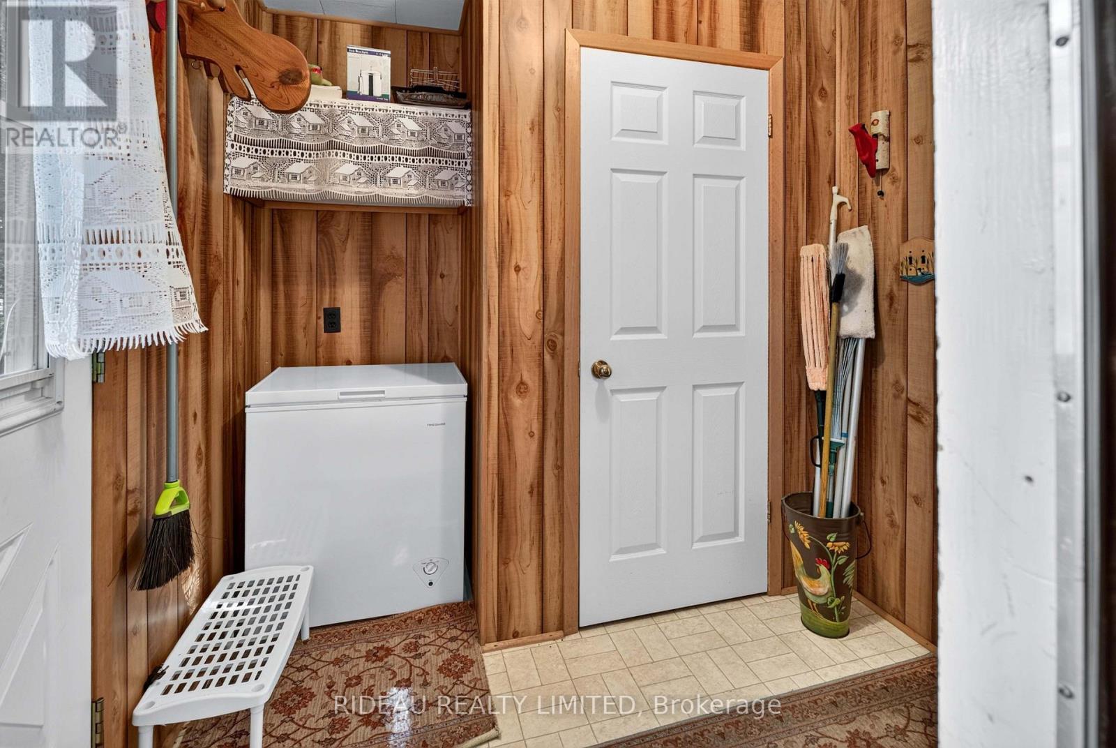 1293 R12B ROAD - Image 11