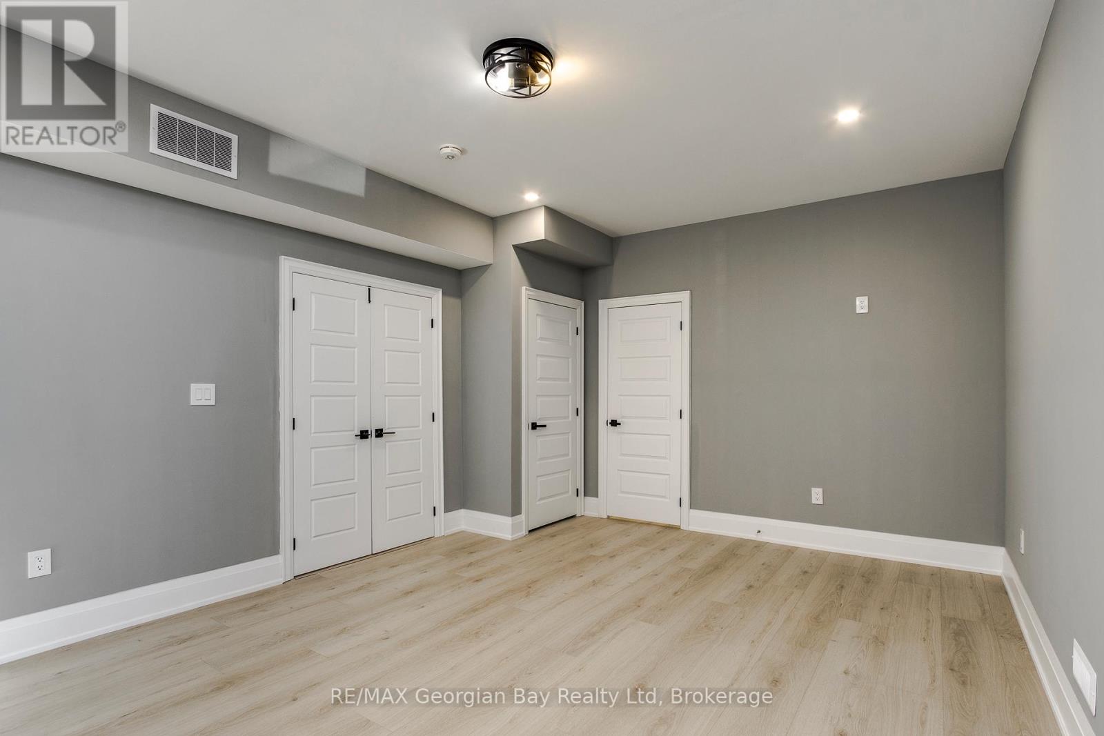 6 CALDWELL DRIVE - 30