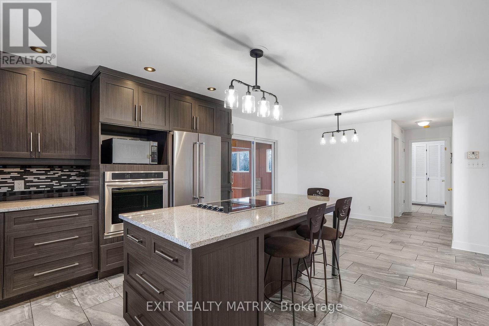 1650 GOURLEY ROAD - 11