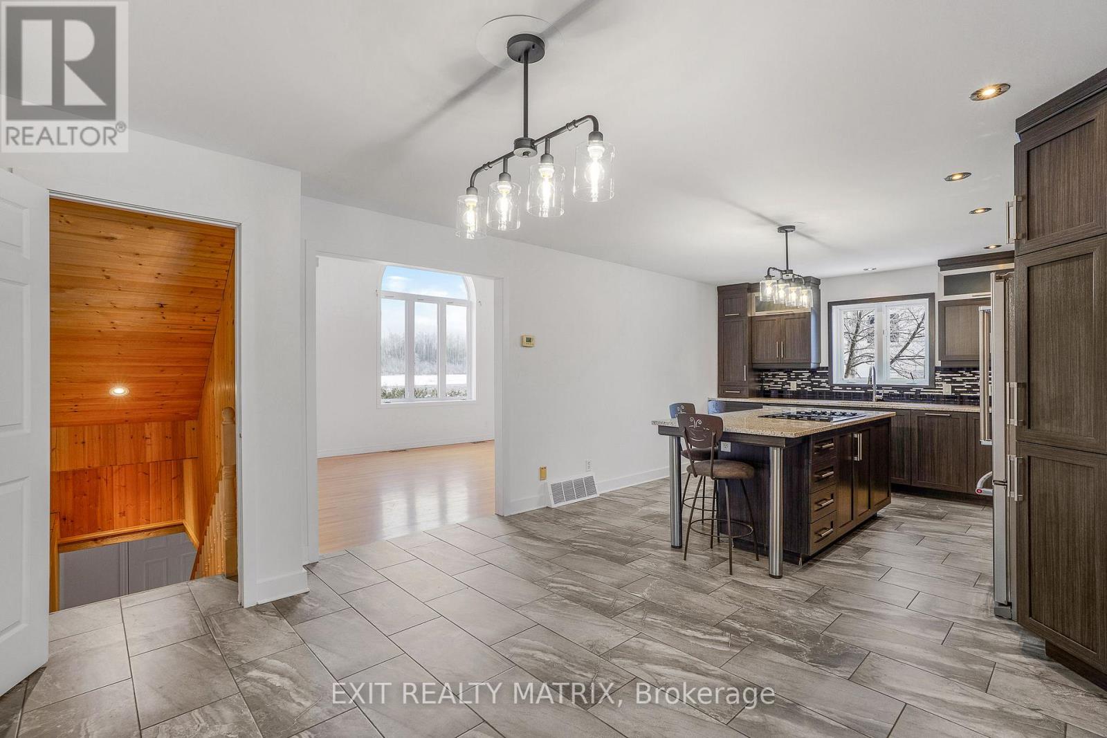 1650 GOURLEY ROAD - 14