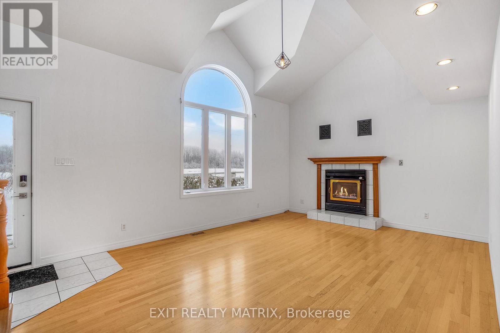 1650 GOURLEY ROAD - 8