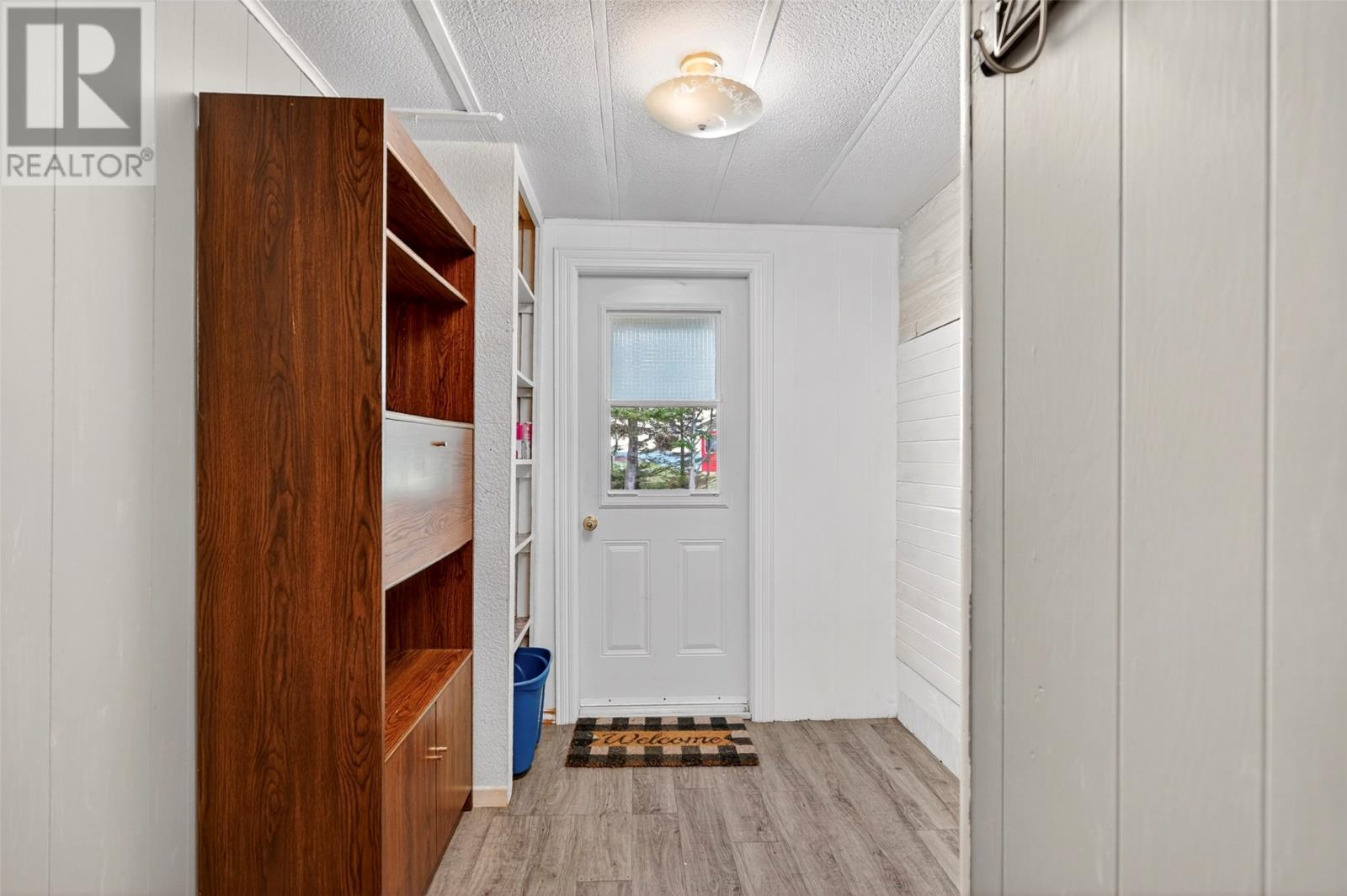 64 Main Road - 28
