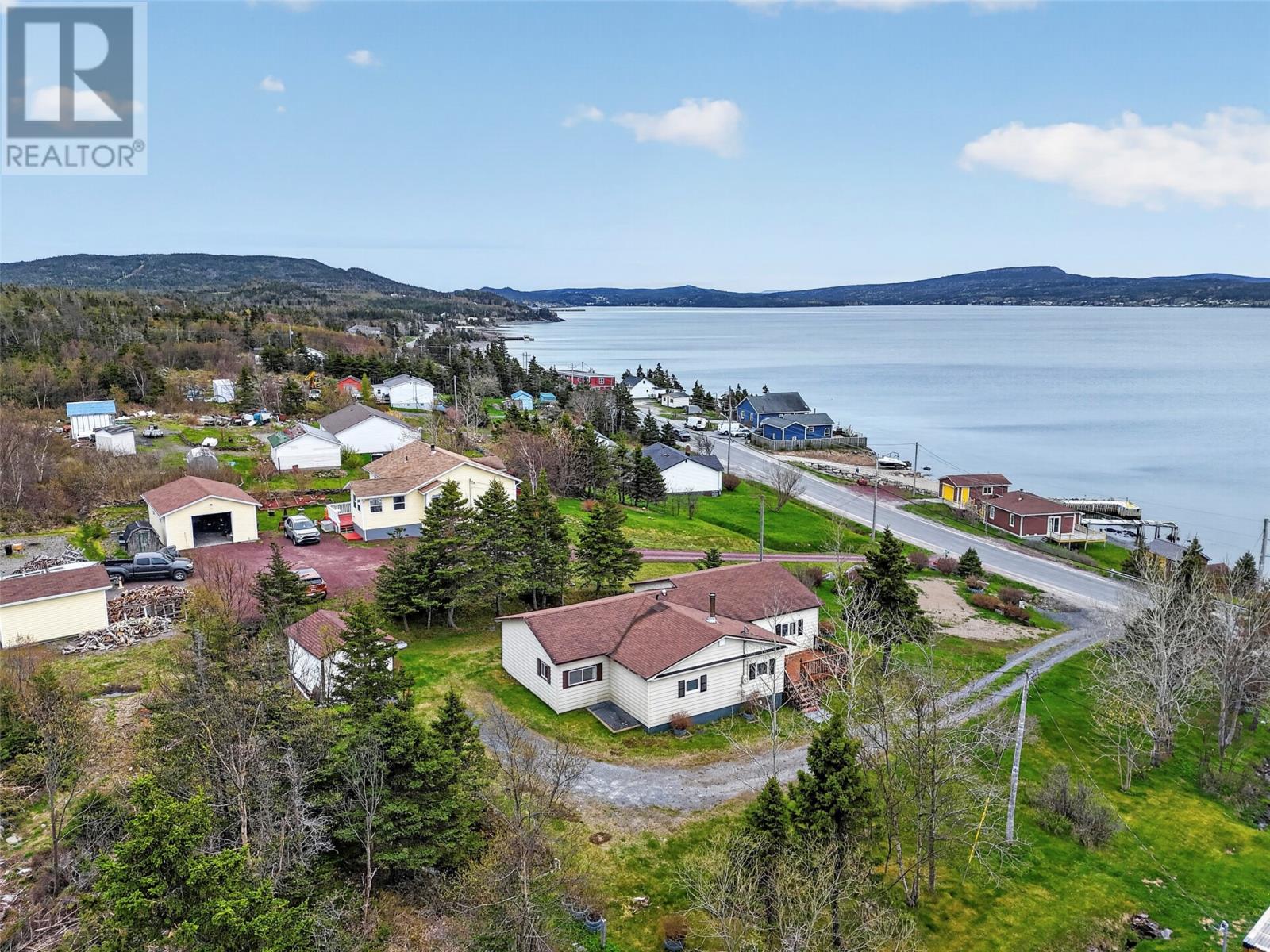 64 Main Road - 3