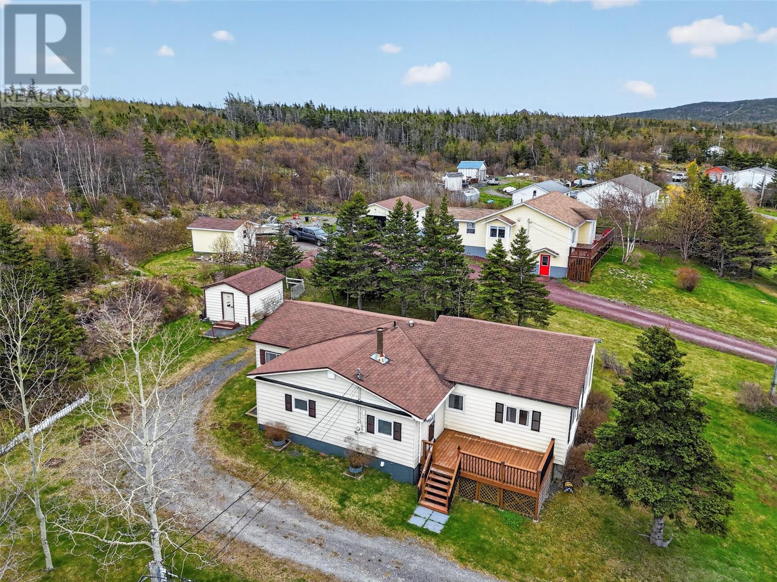64 Main Road - 4