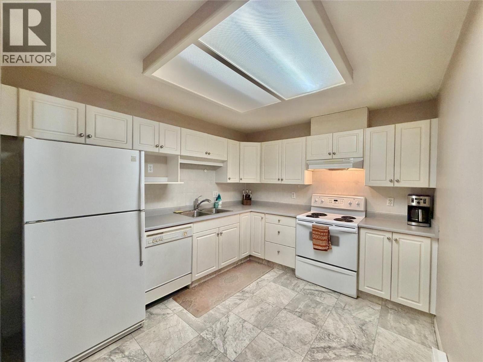 #110 329 RIGSBY Street - 9