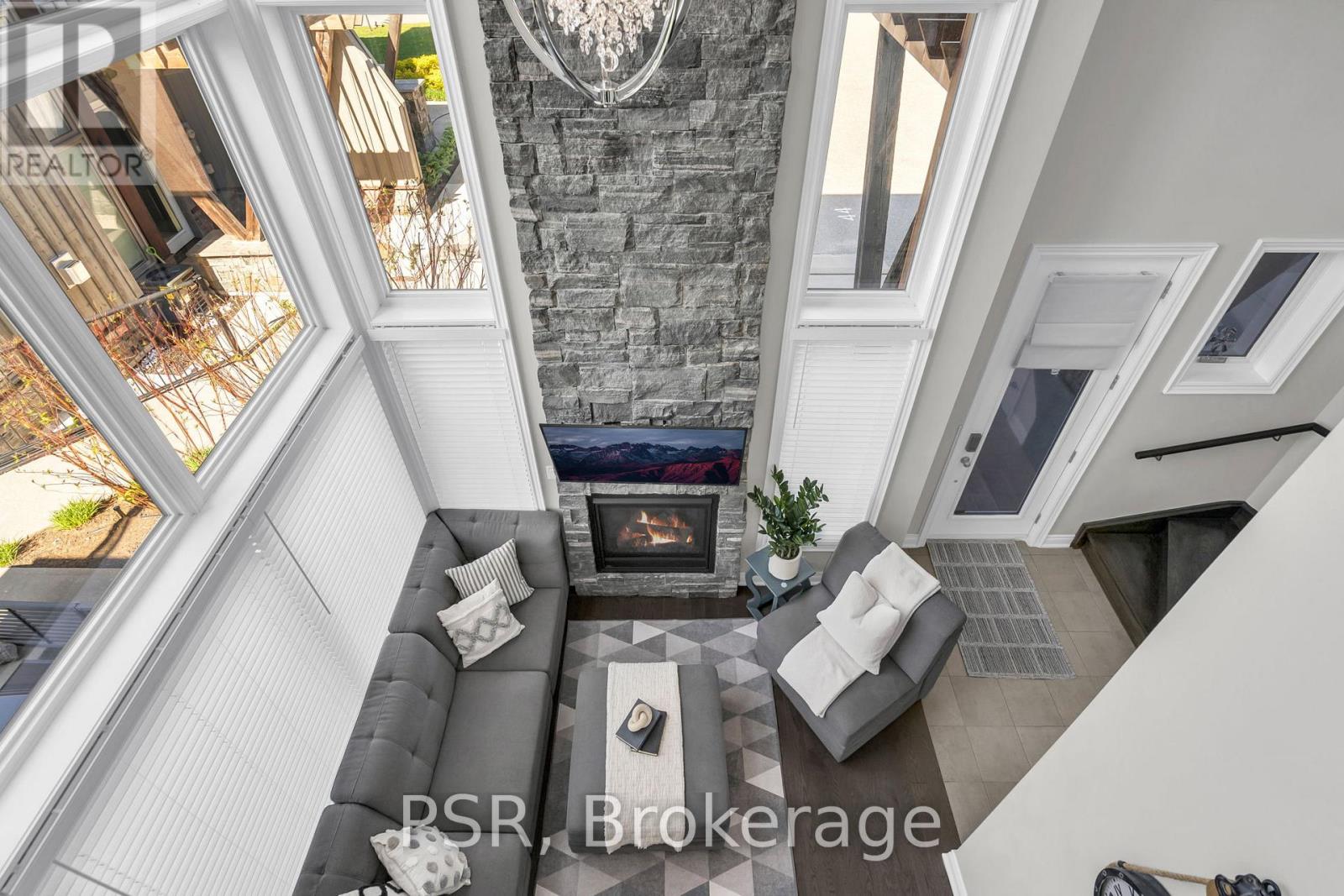 44 CARRICK TRAIL - 13