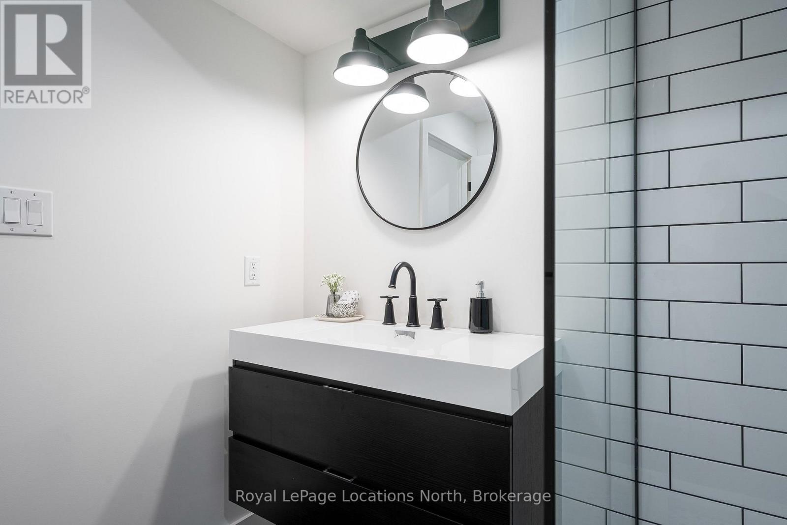 118 SYCAMORE STREET - Image 35