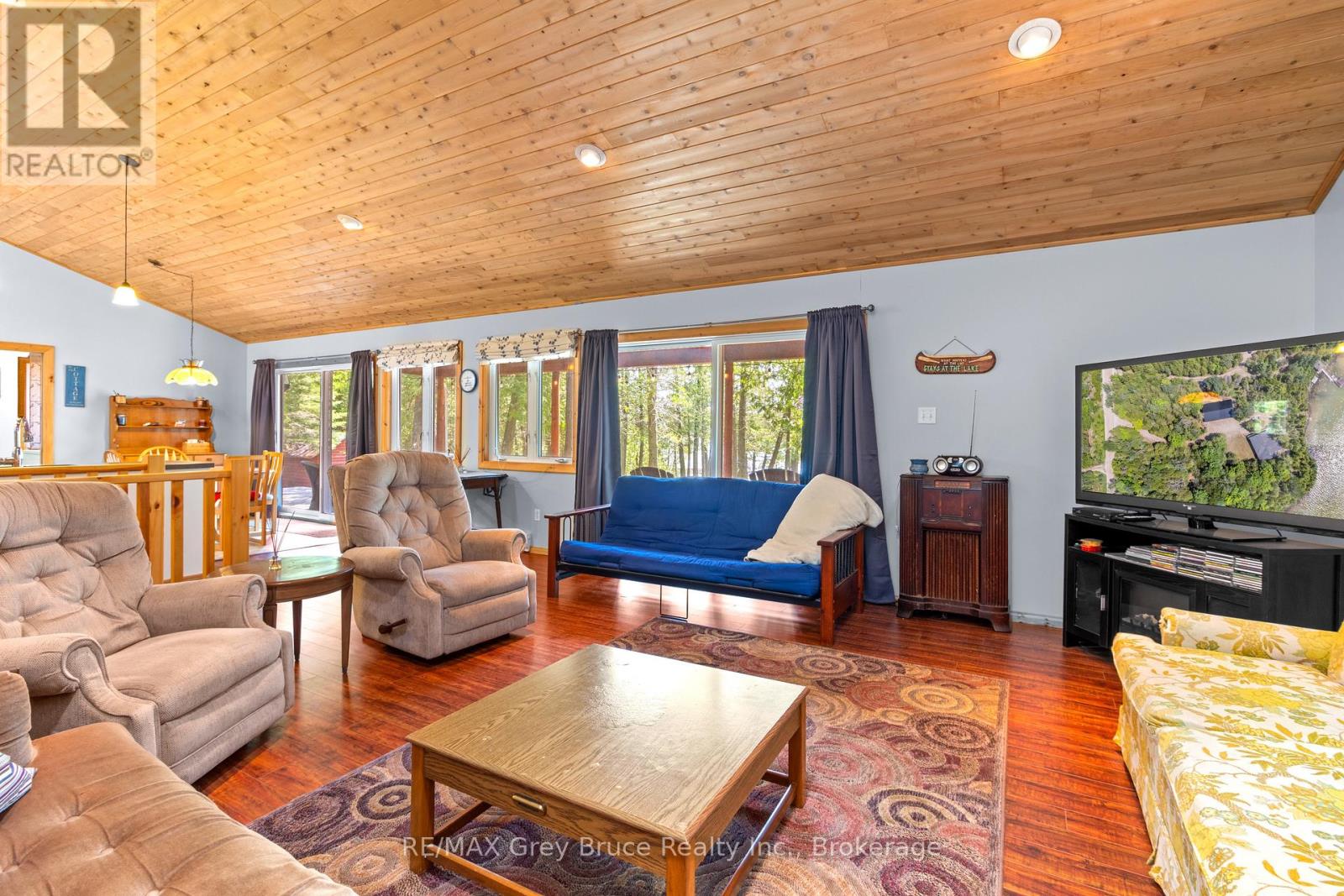 29 HOPE DRIVE - 15