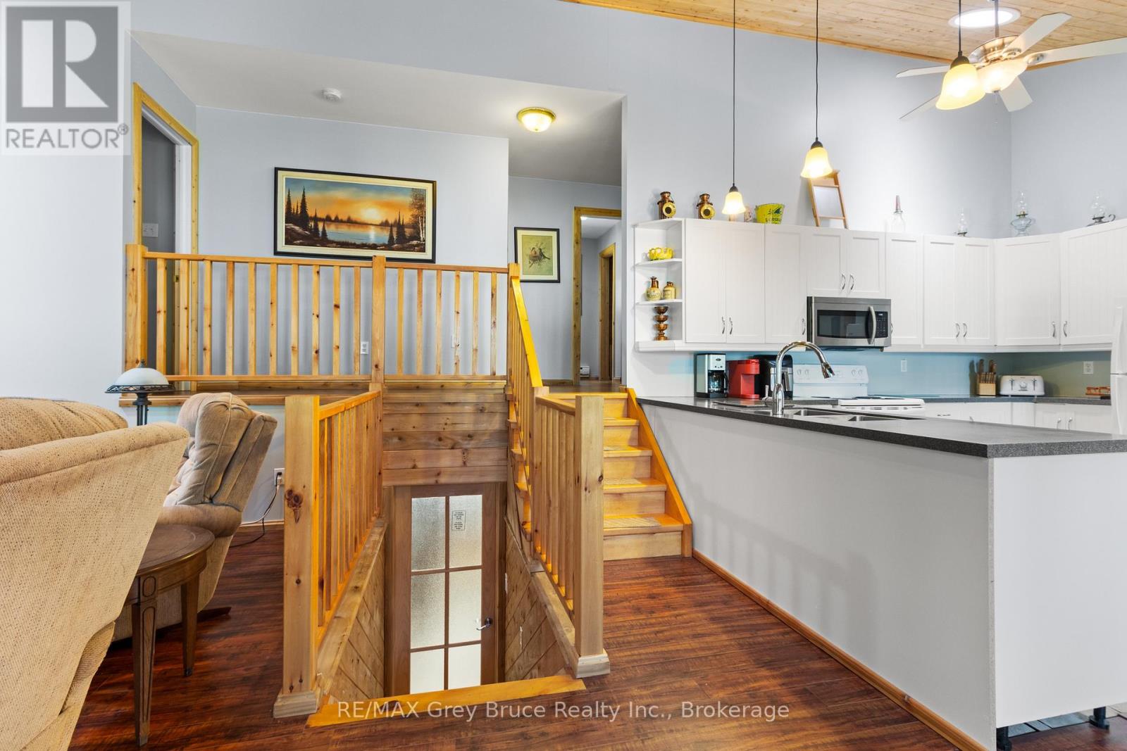 29 HOPE DRIVE - 16