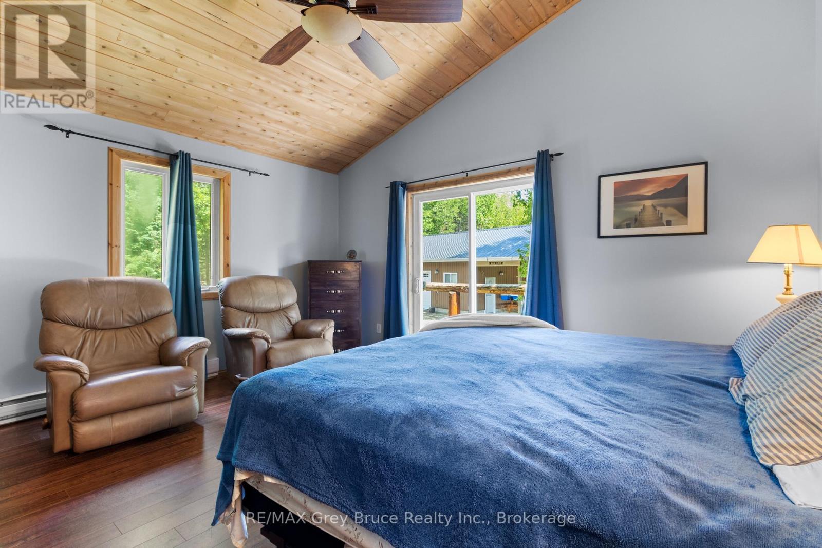 29 HOPE DRIVE - 19