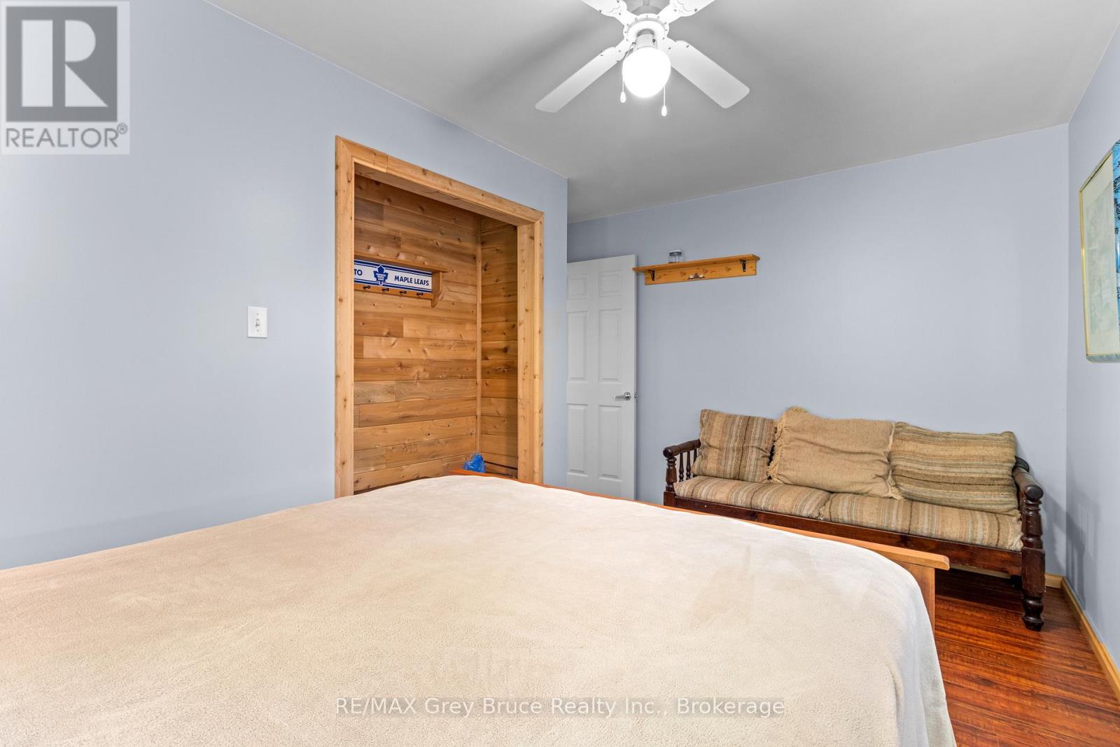 29 HOPE DRIVE - 24