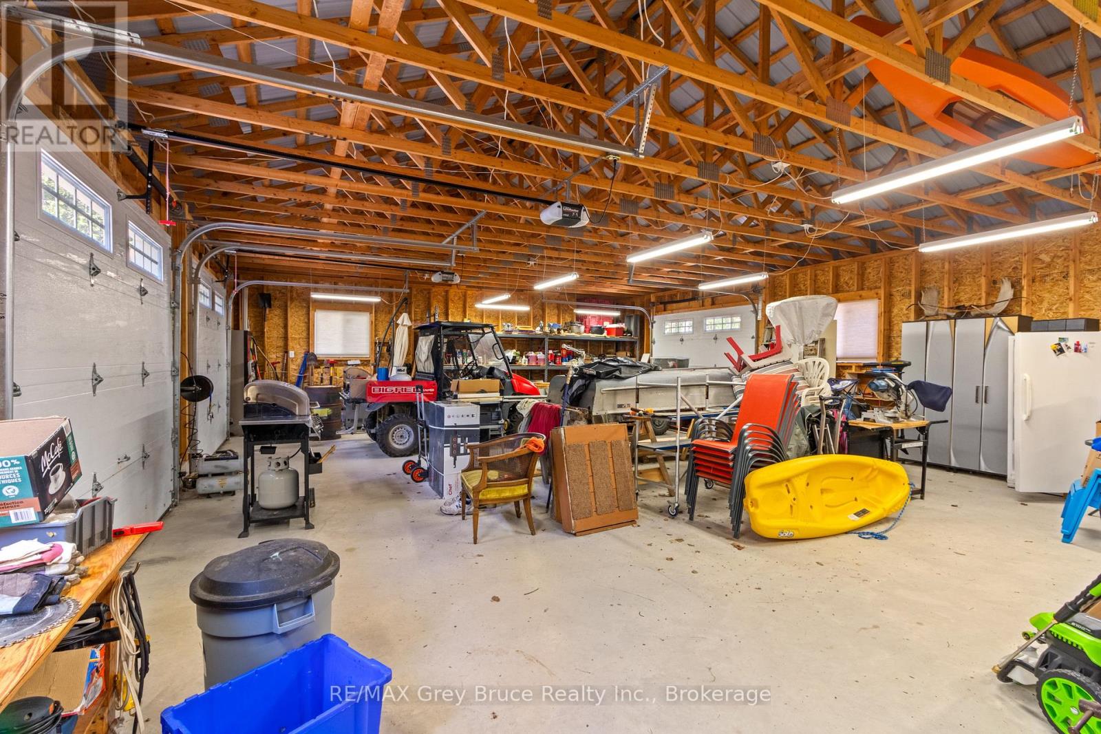 29 HOPE DRIVE - 43