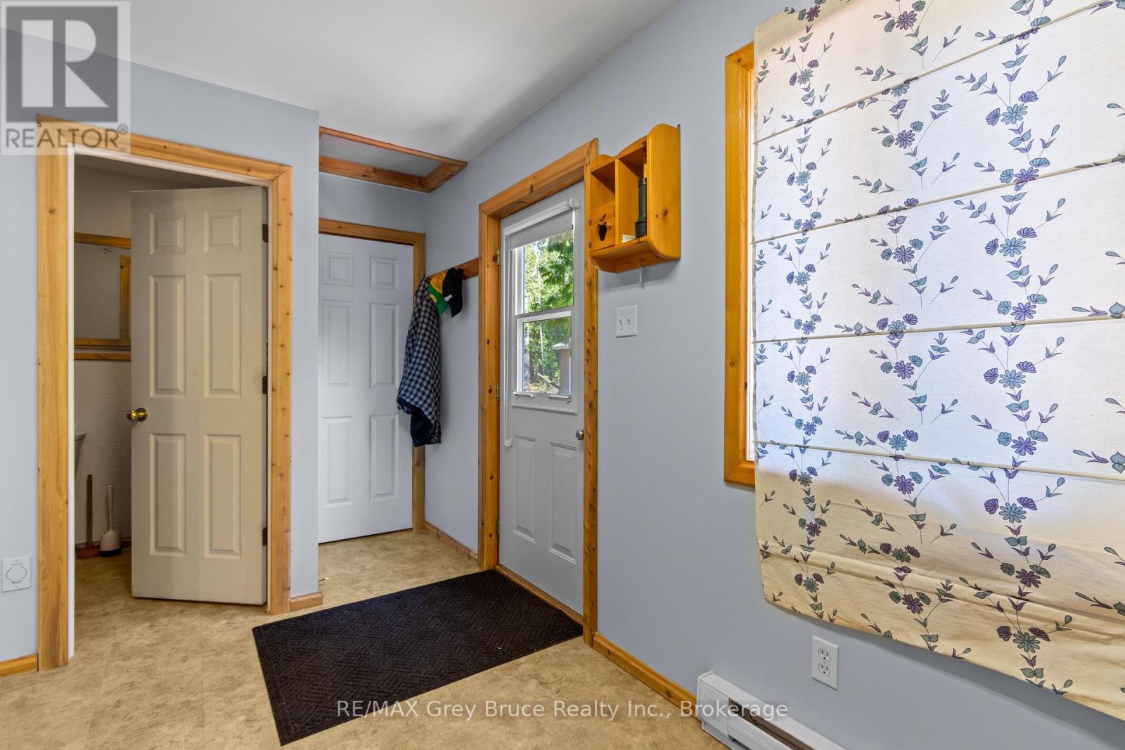 29 HOPE DRIVE - 7