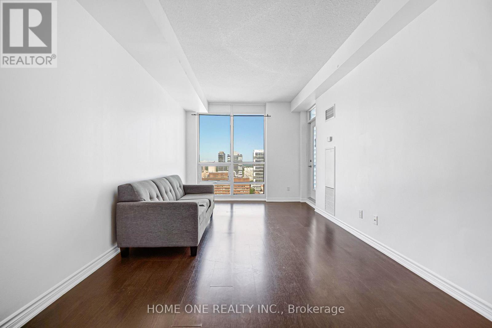 #2604 761 BAY STREET - 18