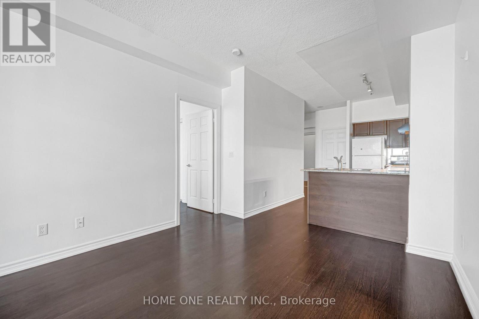 #2604 761 BAY STREET - 20