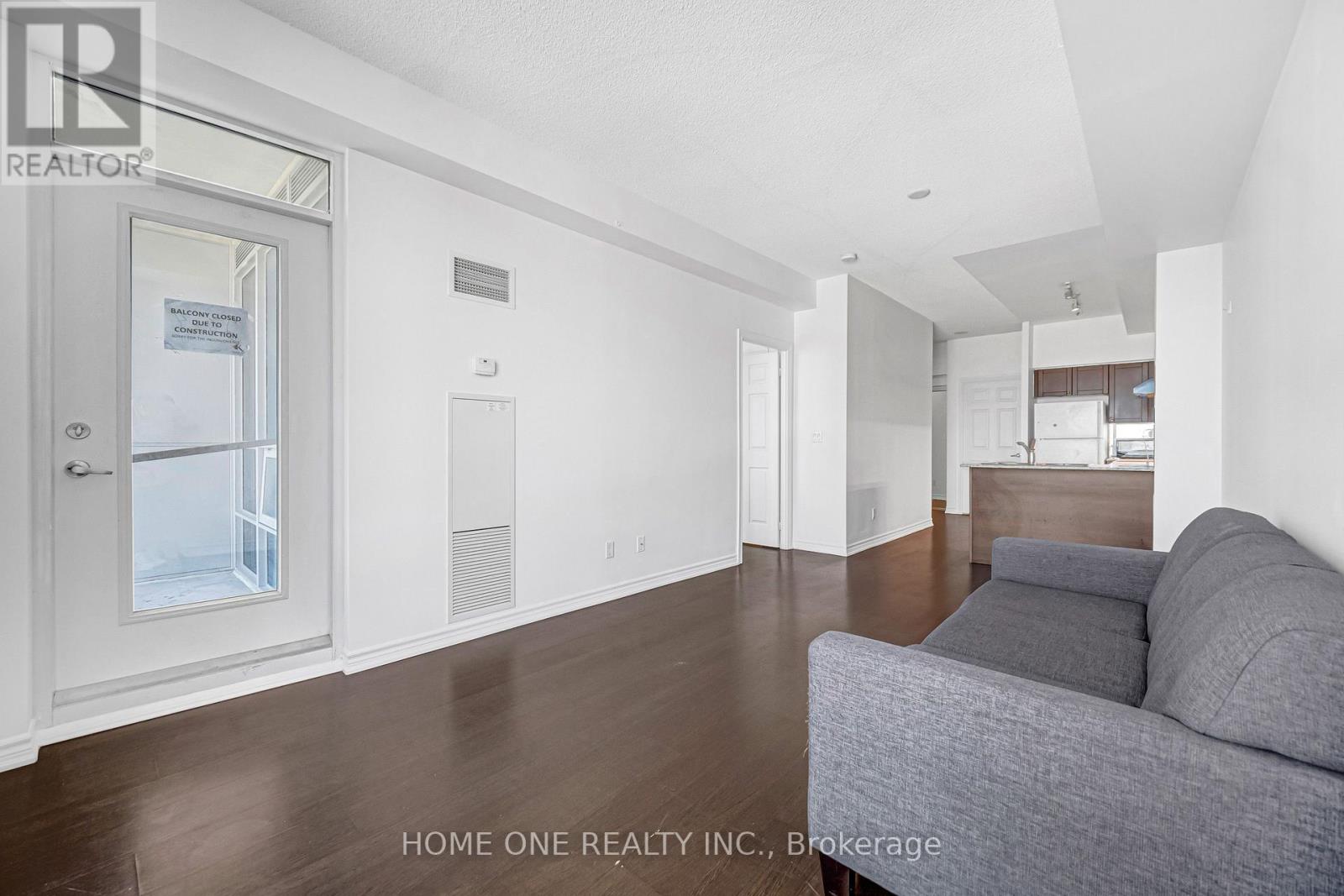 #2604 761 BAY STREET - 24