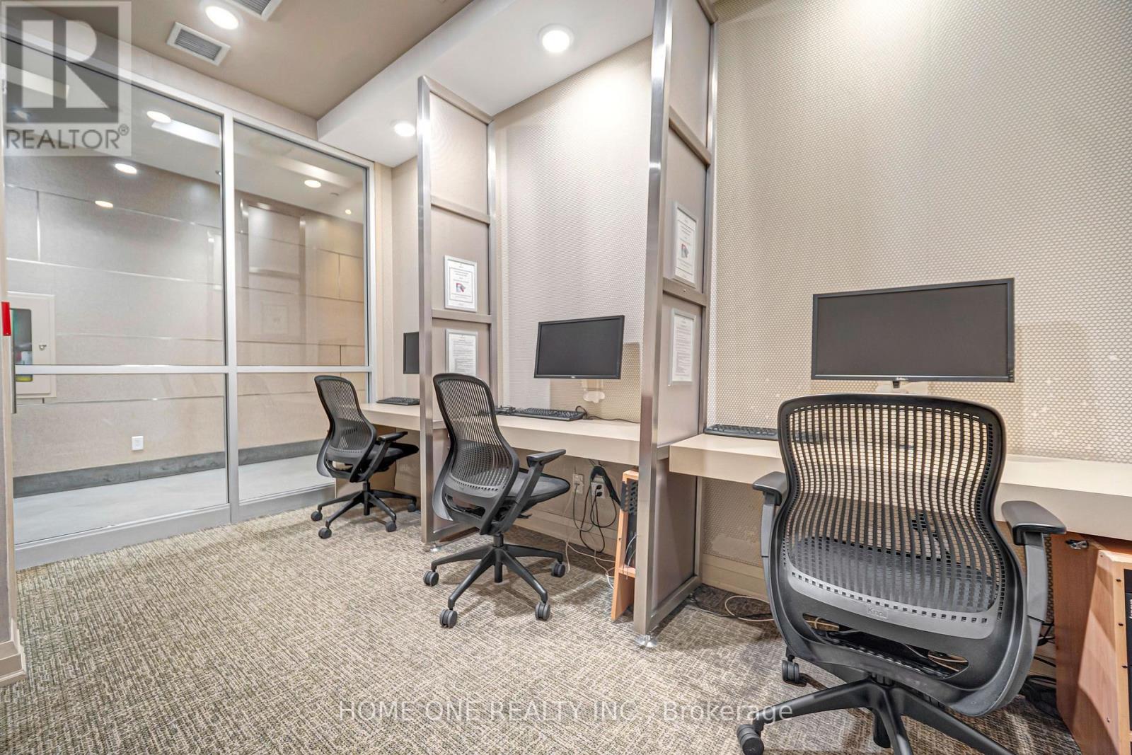 #2604 761 BAY STREET - 35