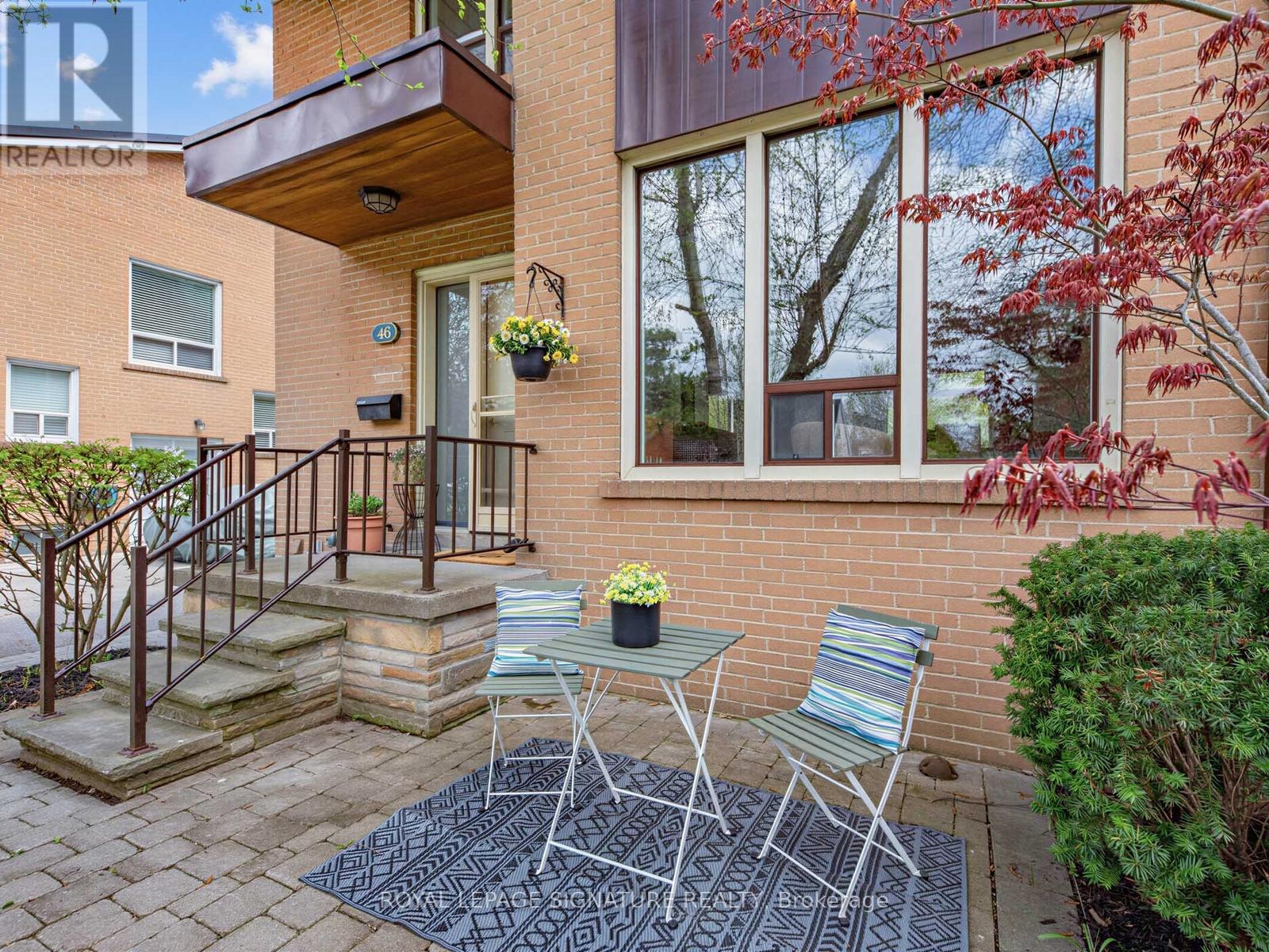 46 PLATEAU CRESCENT - 35
