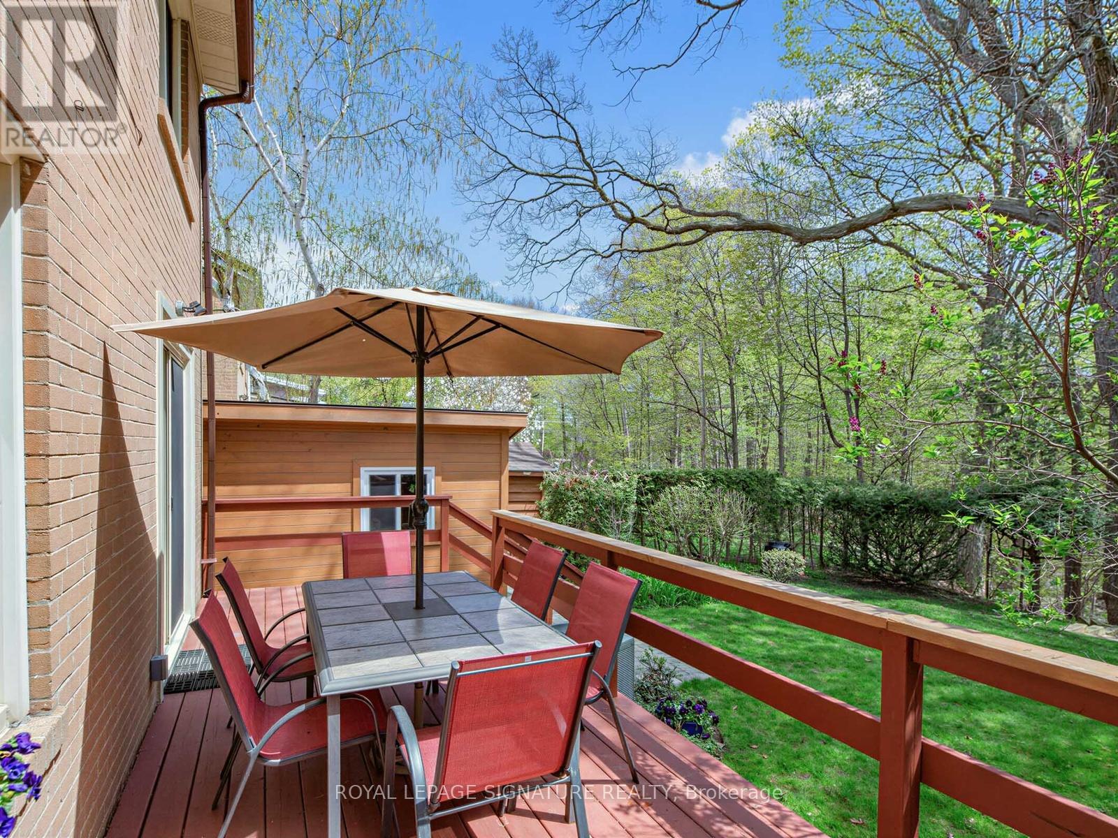 46 PLATEAU CRESCENT - 37
