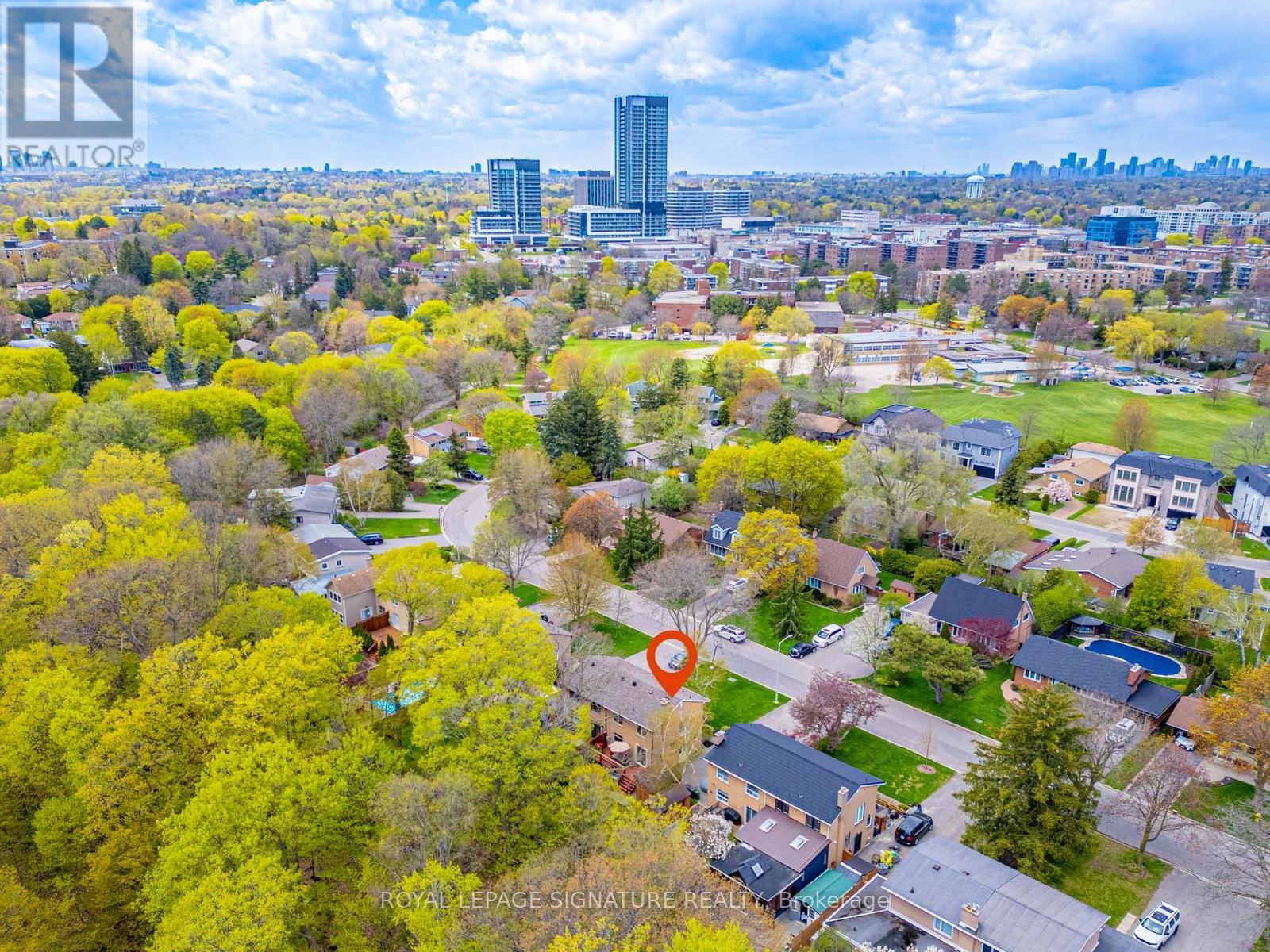 46 PLATEAU CRESCENT - 46