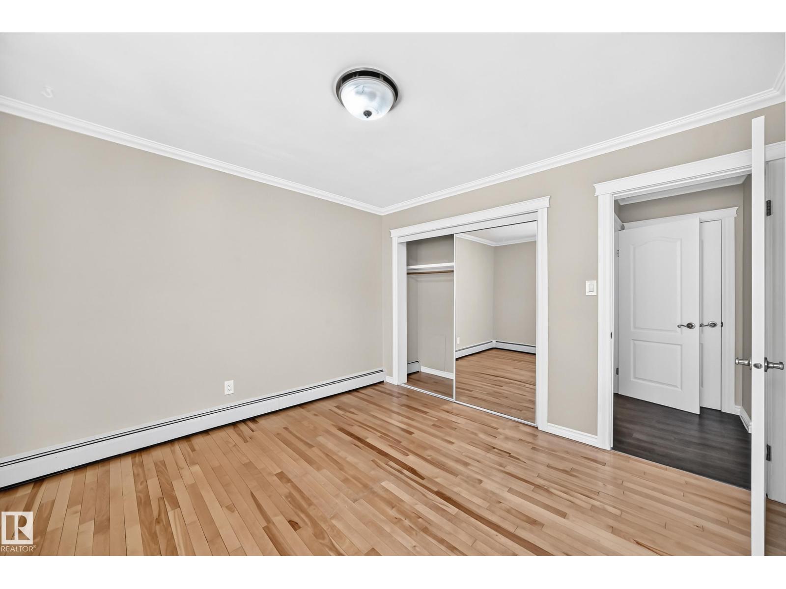 #305 10225 117 ST NW - 20