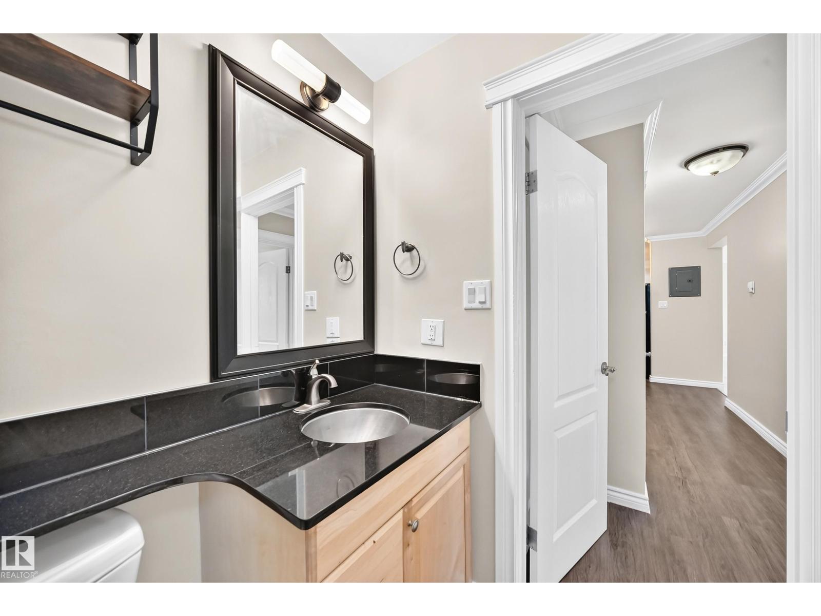 #305 10225 117 ST NW - 24