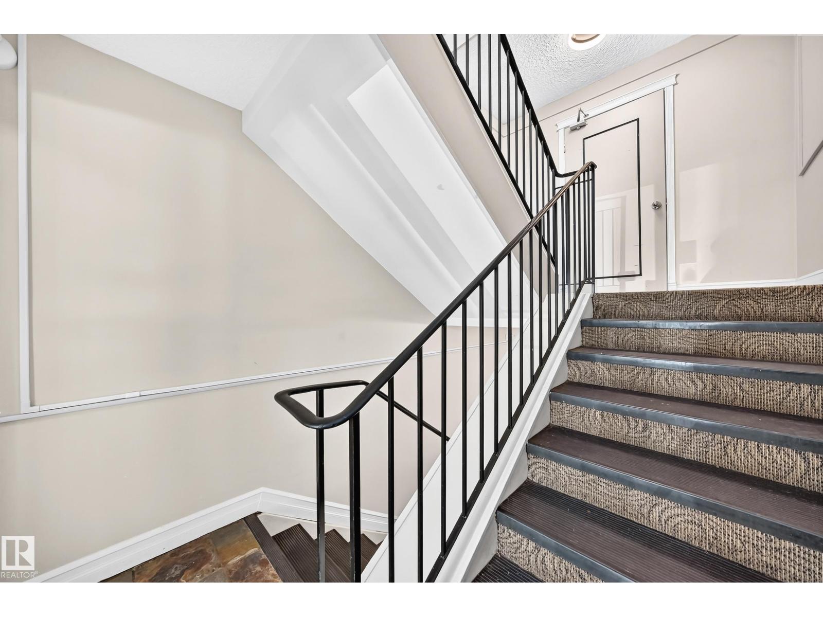 #305 10225 117 ST NW - 31