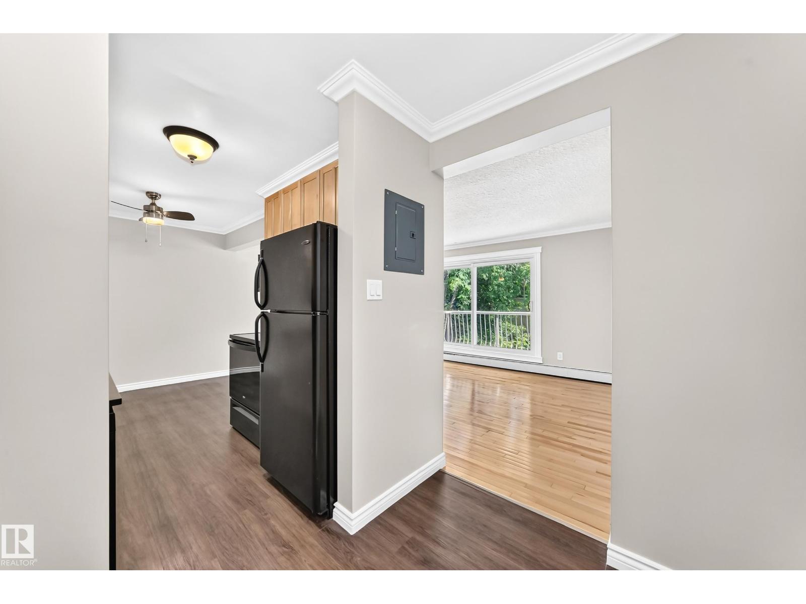 #305 10225 117 ST NW - 5