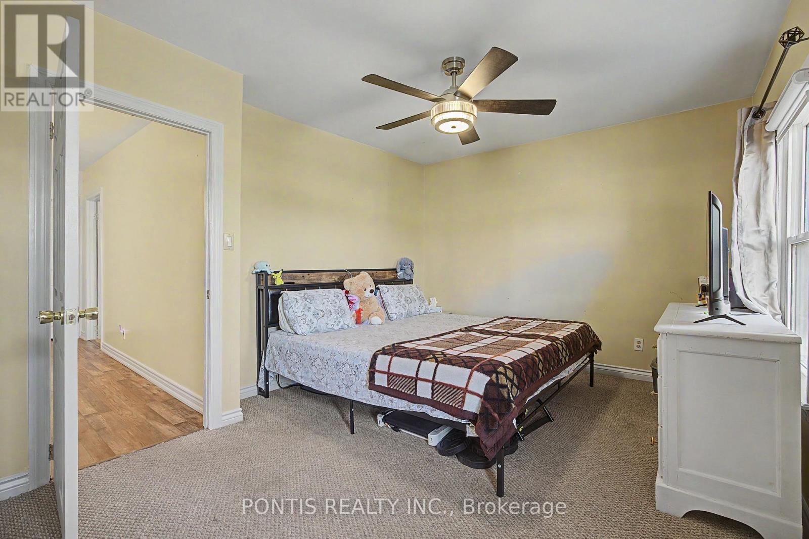 2 LIBERTY STREET S - 10