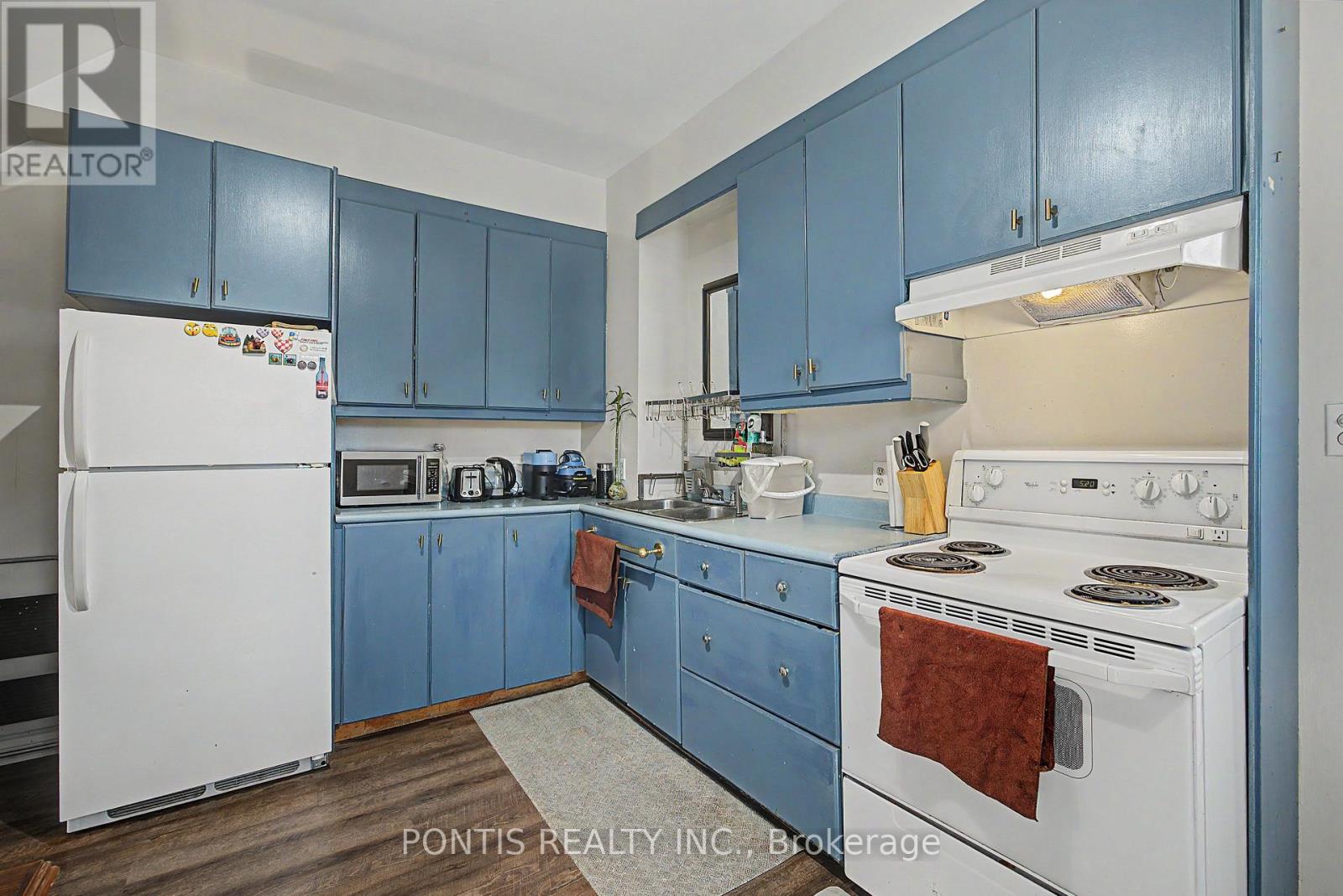2 LIBERTY STREET S - 12