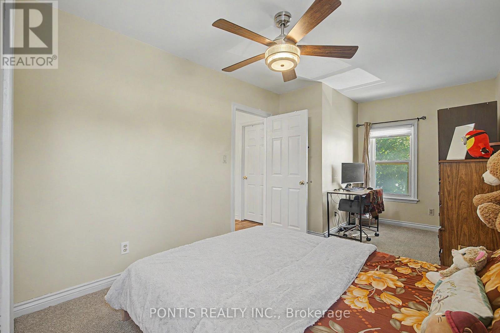2 LIBERTY STREET S - 21