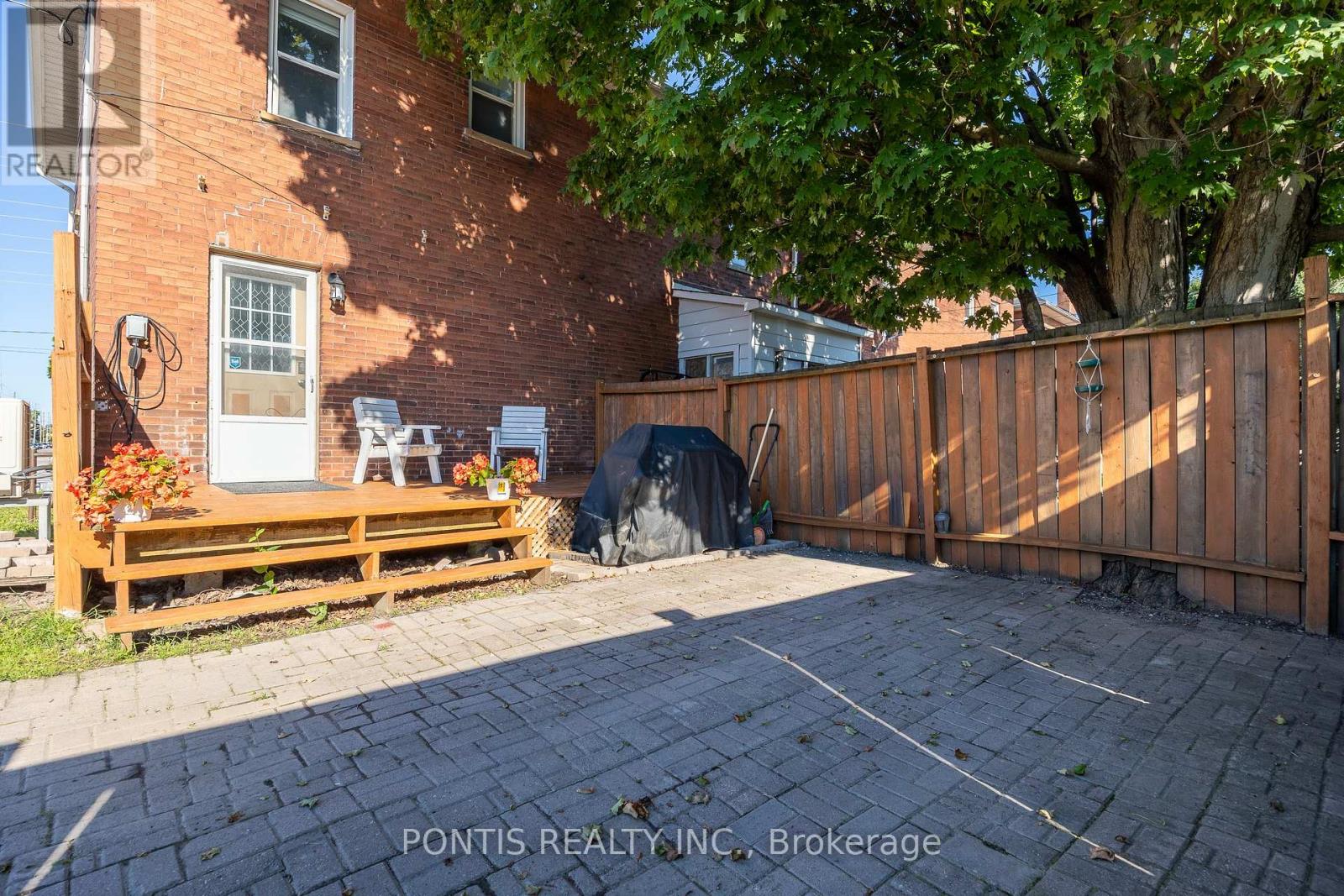 2 LIBERTY STREET S - 26