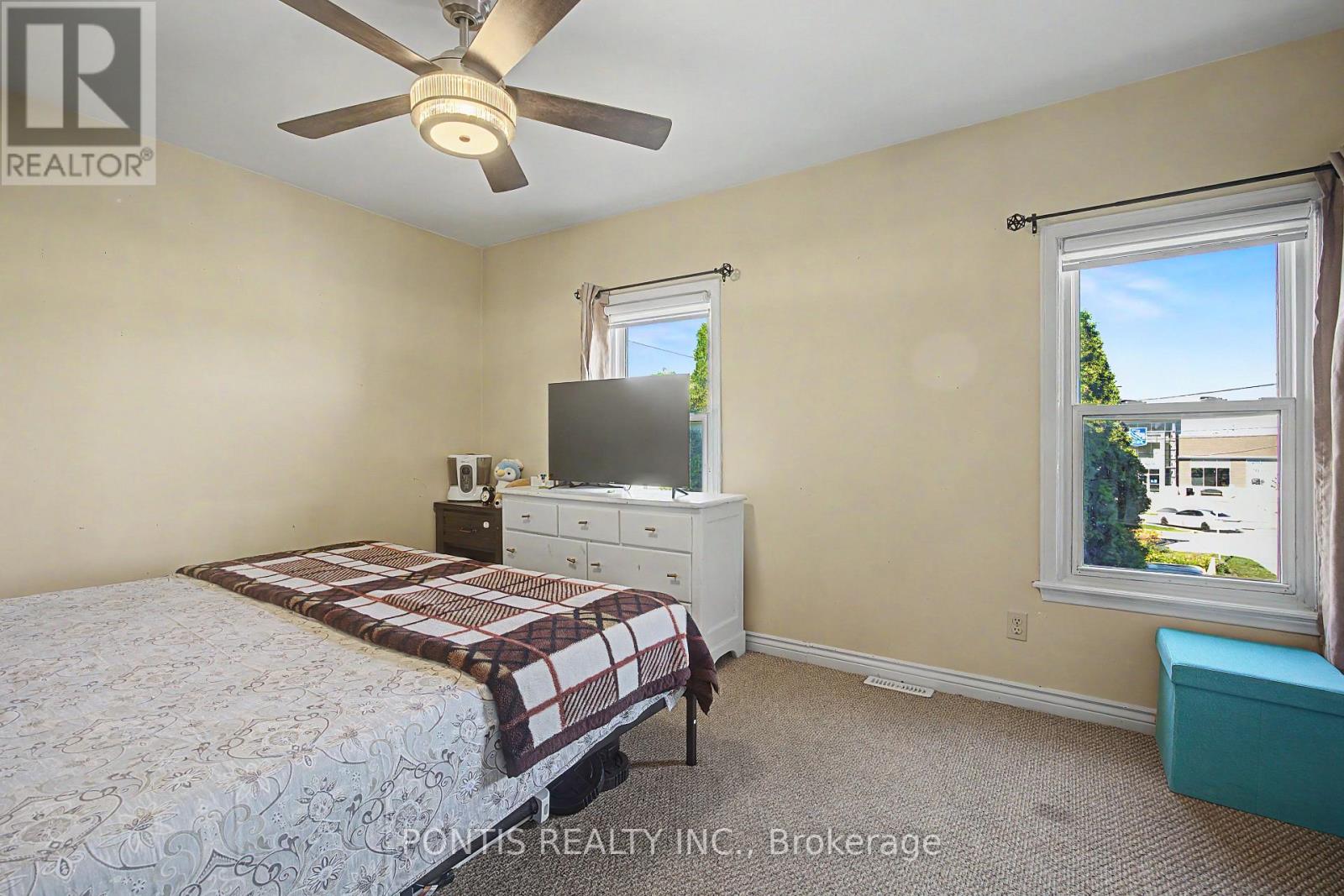 2 LIBERTY STREET S - 9