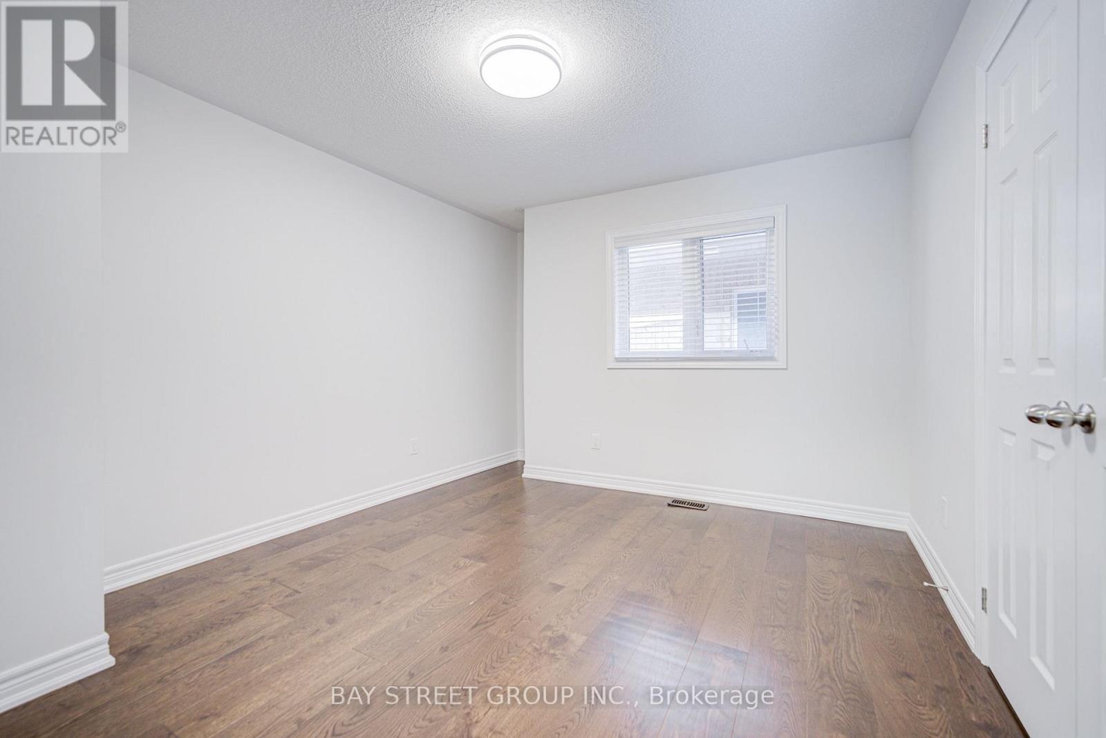 614 BAKER HILL BOULEVARD - 35
