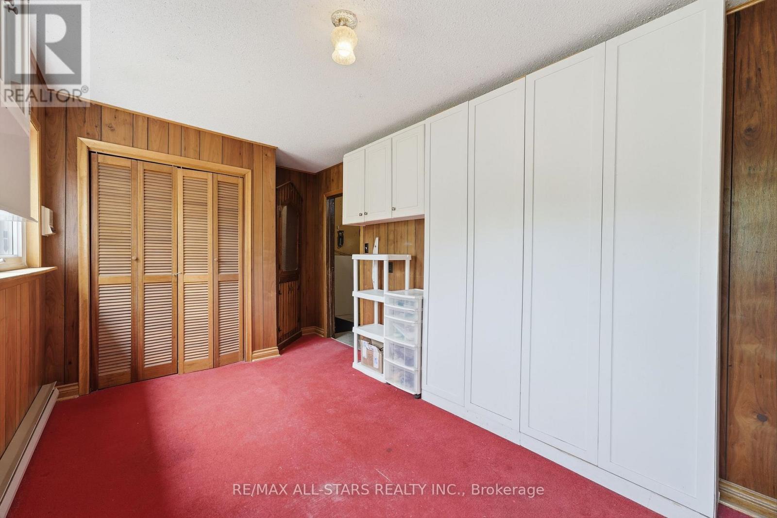463 RIVERDALE ROAD - 48