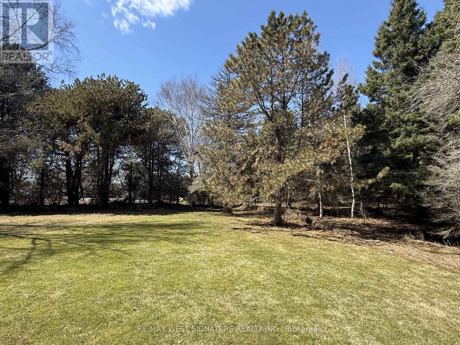 8460 17TH SIDE ROAD - 30
