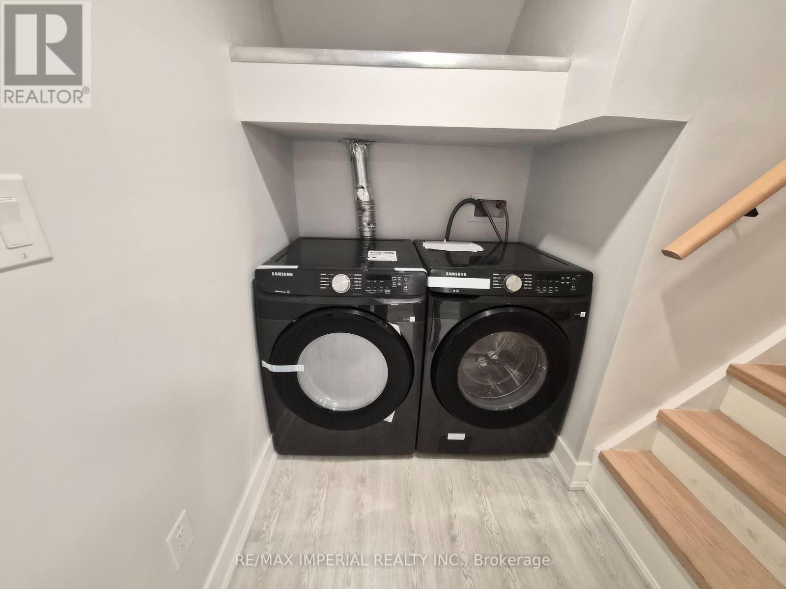 191 AVENUE ROAD - 24