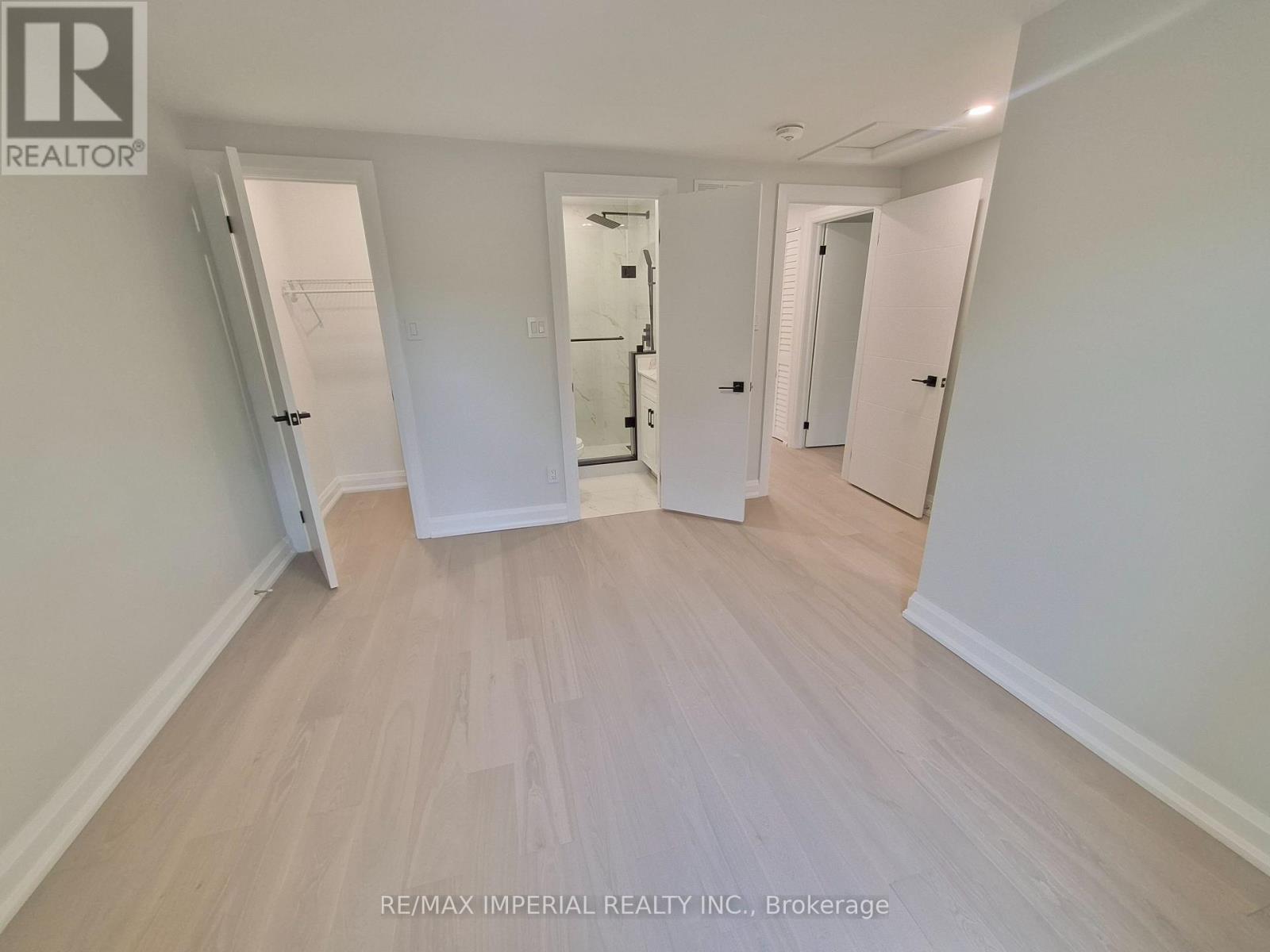 191 AVENUE ROAD - 27