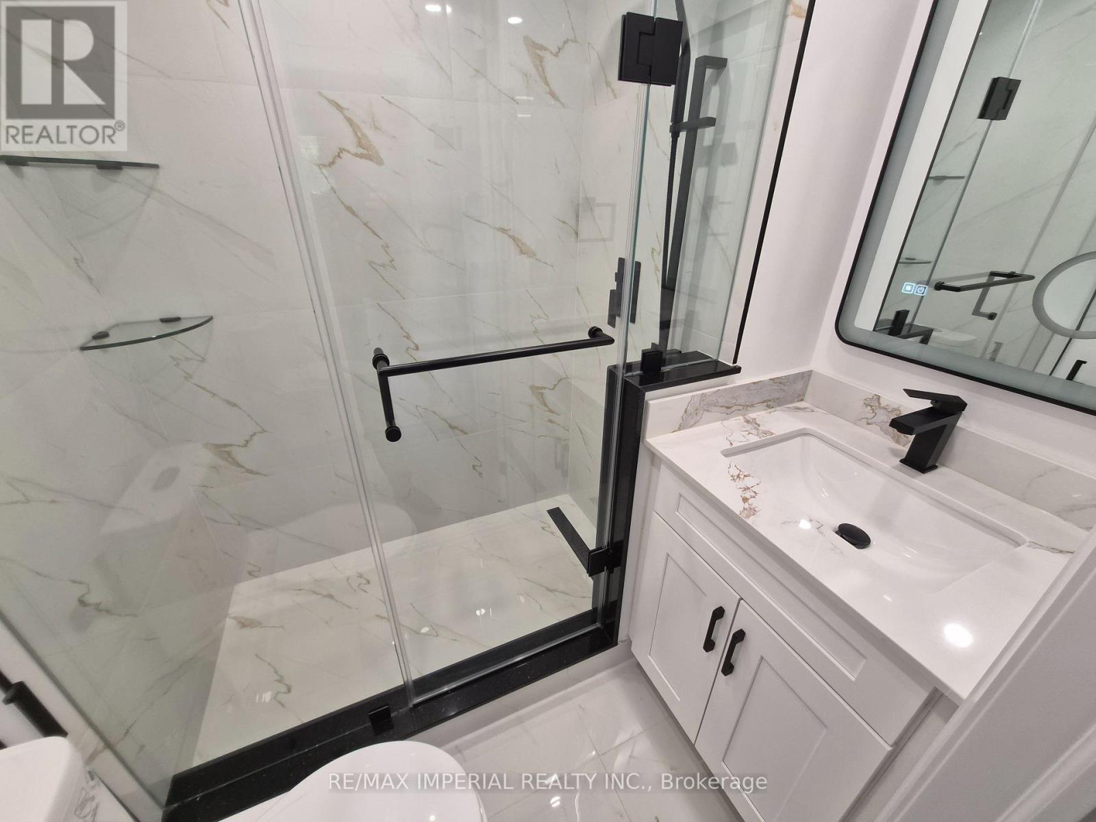 191 AVENUE ROAD - 28