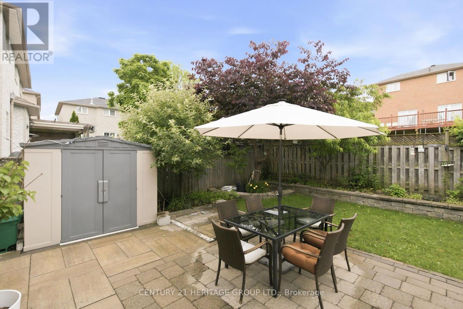 21 SILVERCREEK CRESCENT - 28