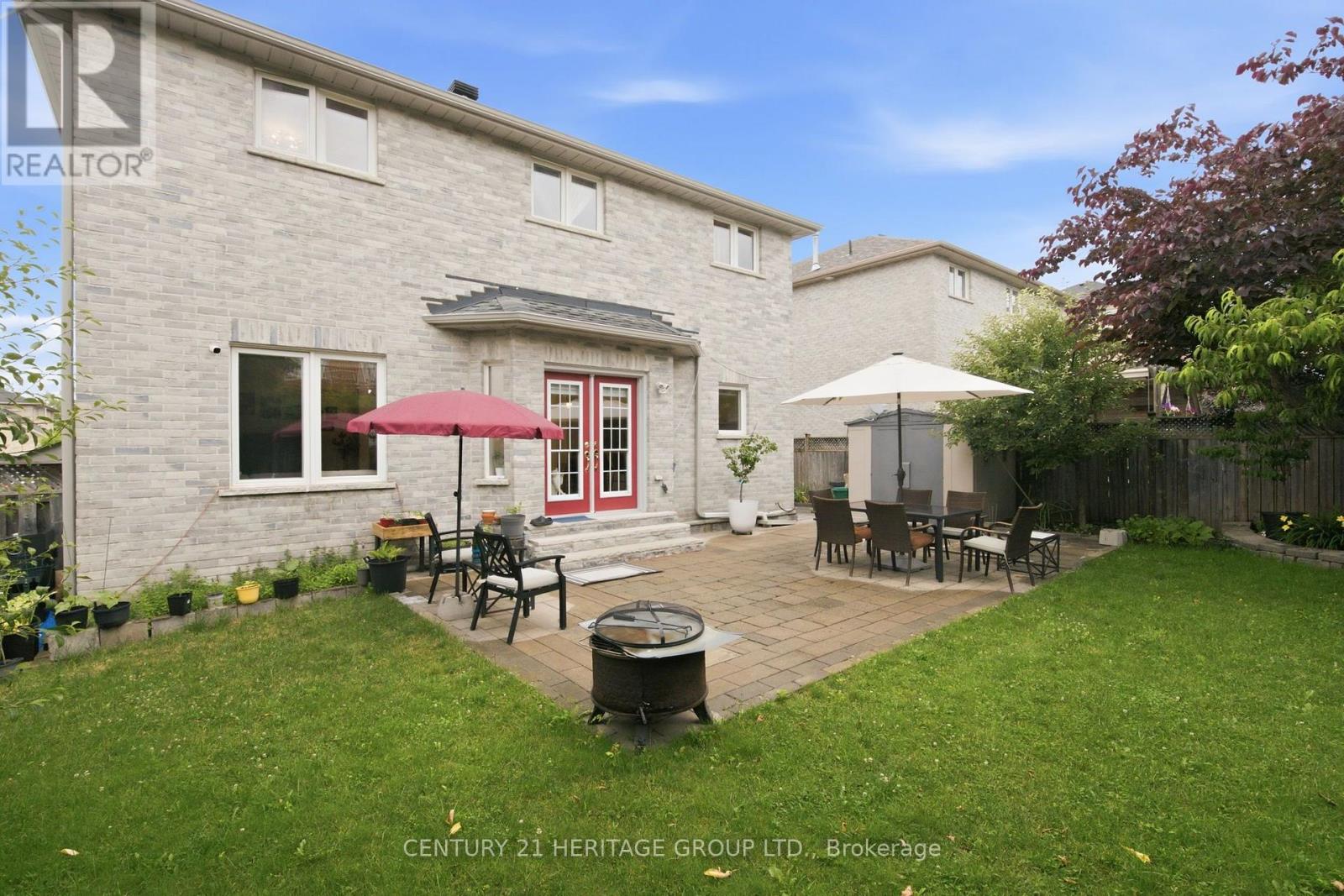 21 SILVERCREEK CRESCENT - 33