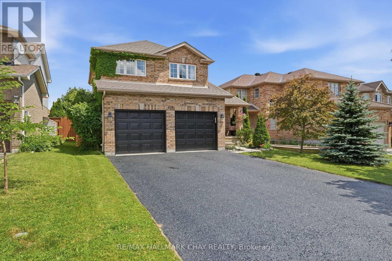 228 WESSENGER DRIVE - 30