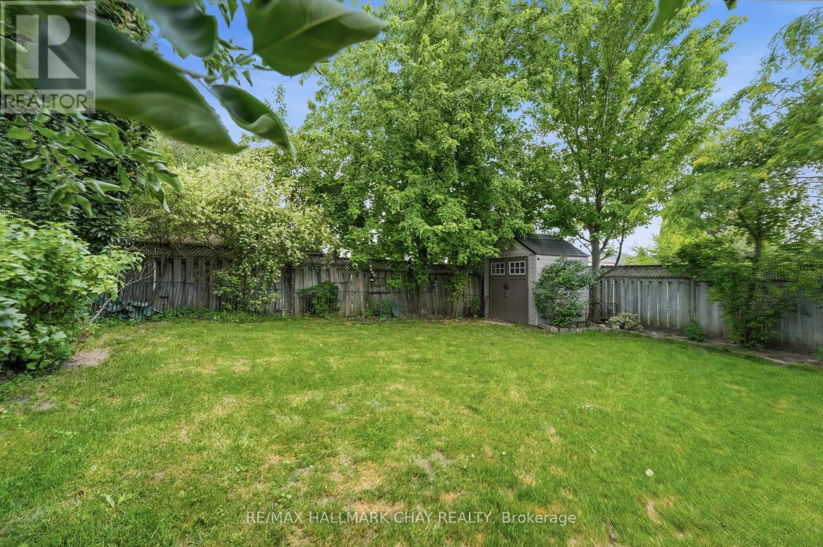 228 WESSENGER DRIVE - 34