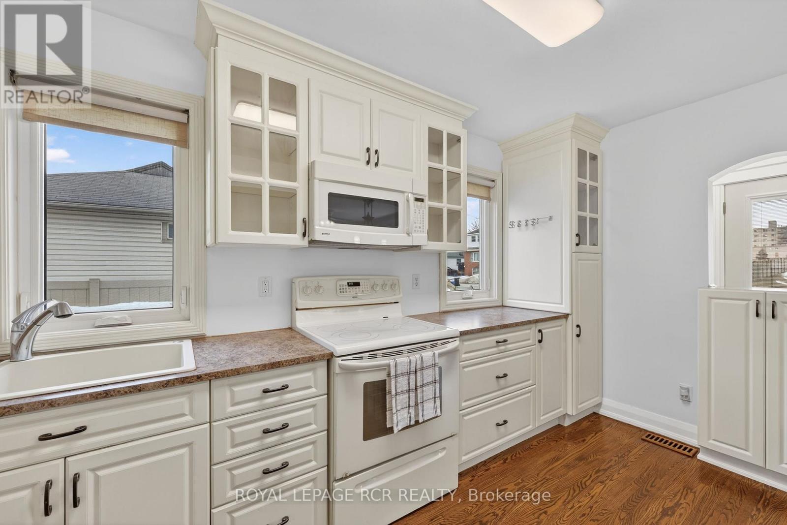65 DONALD STREET - 13